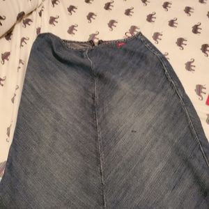 Denim skirt